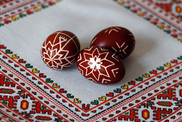 Пасхальные яйца, крашенки, писанки - Воротила